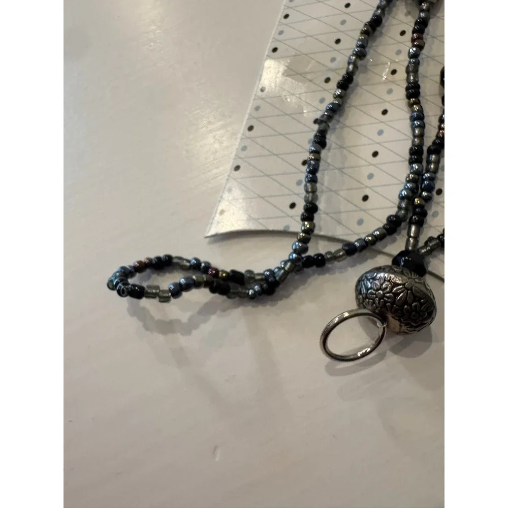 i.D. Beads Scholastic Black Silver Iridescent Beaded Lanyard ID Badge Holder
